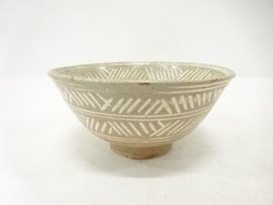 三島手　茶碗